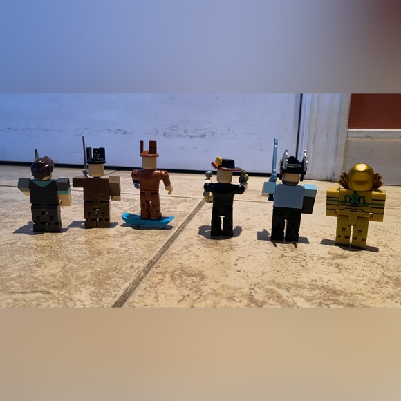 Roblox Legends Action Figures - Picture 4 of 16
